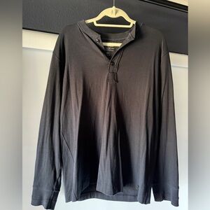 Filson Frontier Long Sleeve Henley T-shirt in Black, Size Large (L)